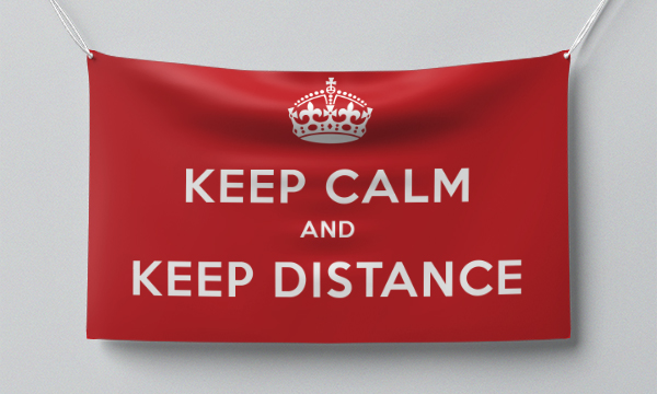 Знаме Keep calm and keep distance